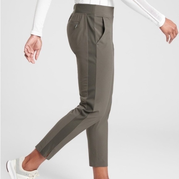 Athleta Pants - ATHLETA Women's 12 Brooklyn Ankle Pants Green Athleisure Activewear Casual Gym